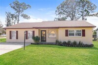 Building Photo - 301 Farmbrook Rd