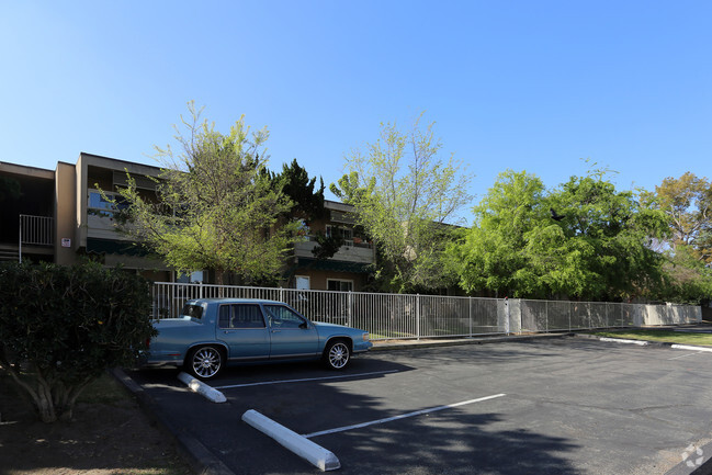 Building Photo - Olive Tree Apartments