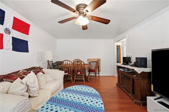 Building Photo - 56 Awood Pl