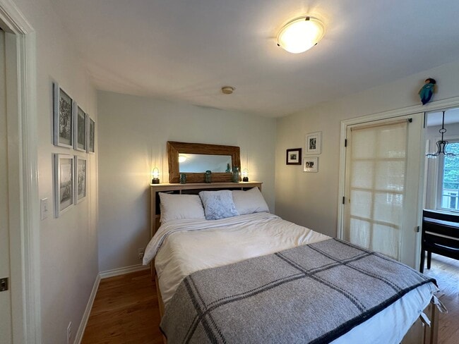 Building Photo - Briercrest ~ North Seattle Home