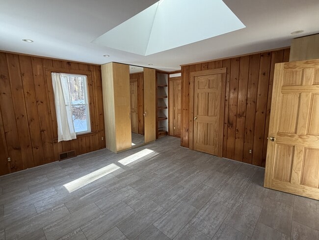 Building Photo - 2 Davcarley Rd