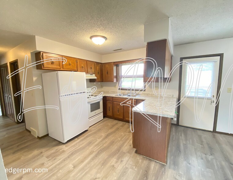 Building Photo - 5407 Norse Dr