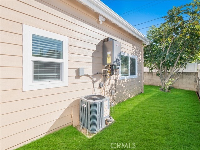 Building Photo - 636 Pioneer Dr