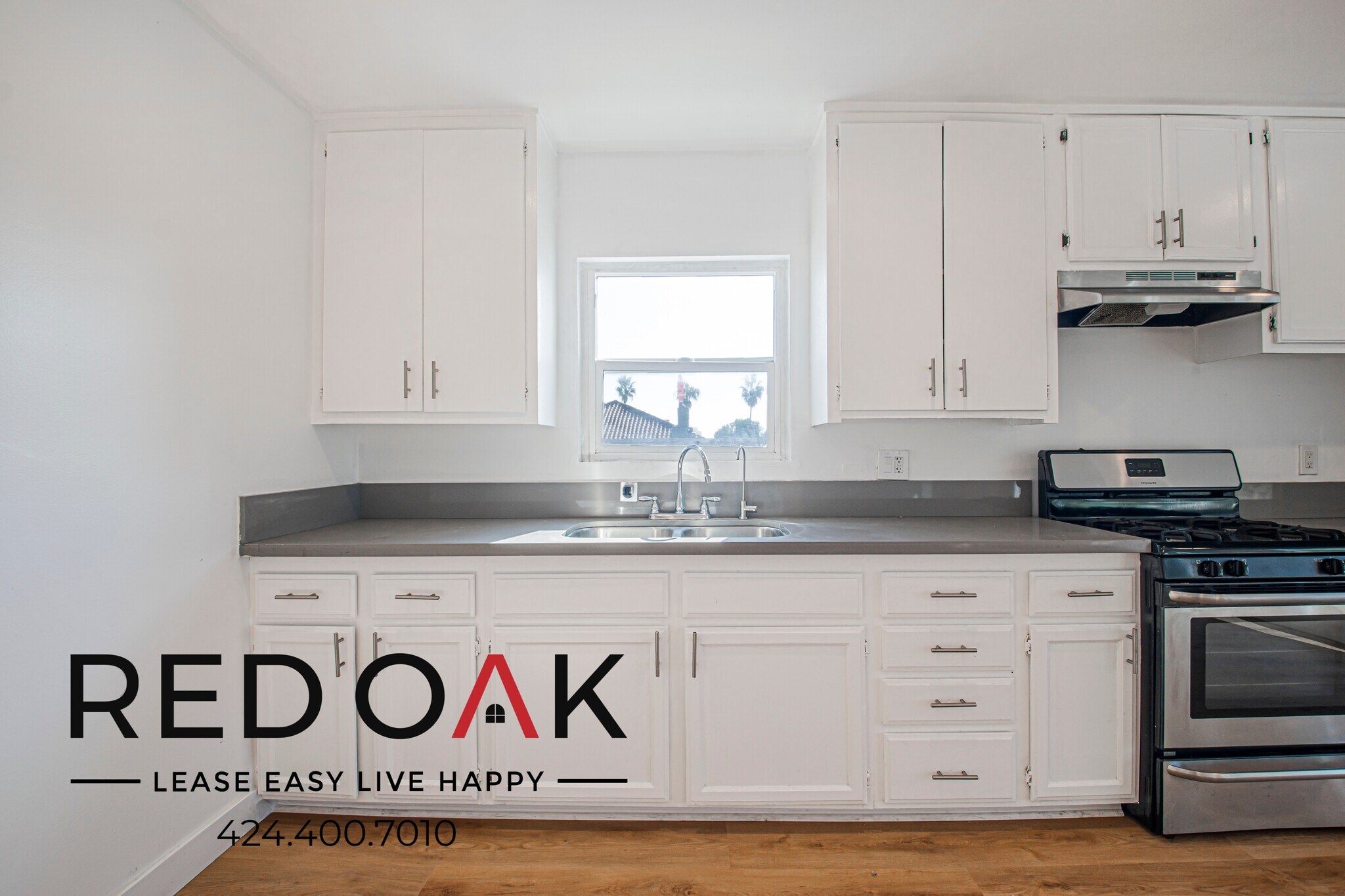 Building Photo - 126 Catalina St