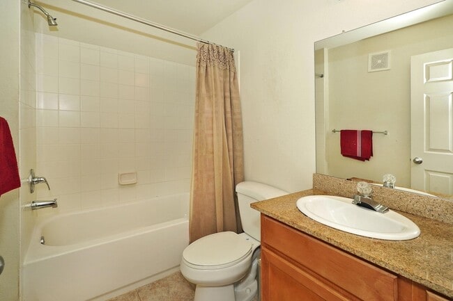 Building Photo - 3562 D'Avinci Way