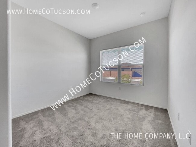 Building Photo - 7137 S Draper Rd