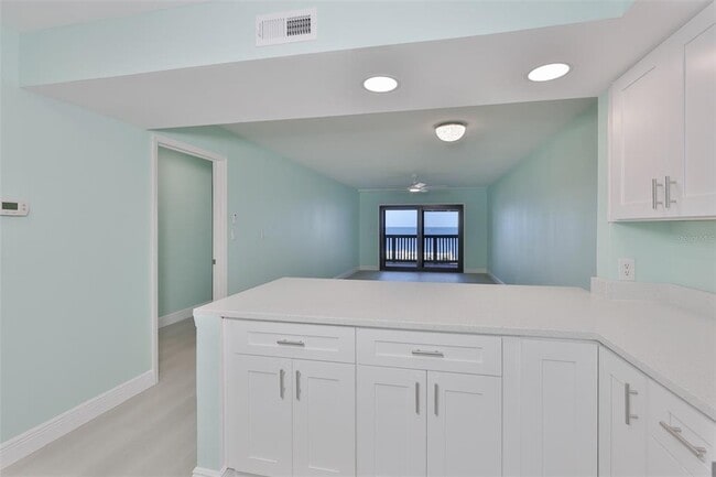 Building Photo - 812 Bahia Del Sol Dr