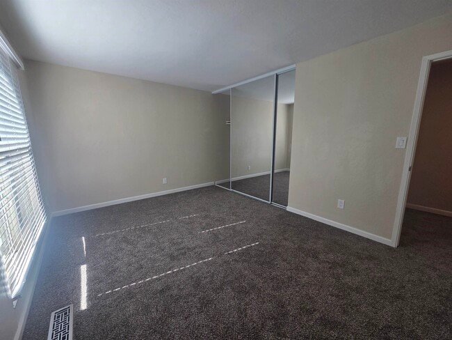 Building Photo - 20077 Redwood Rd