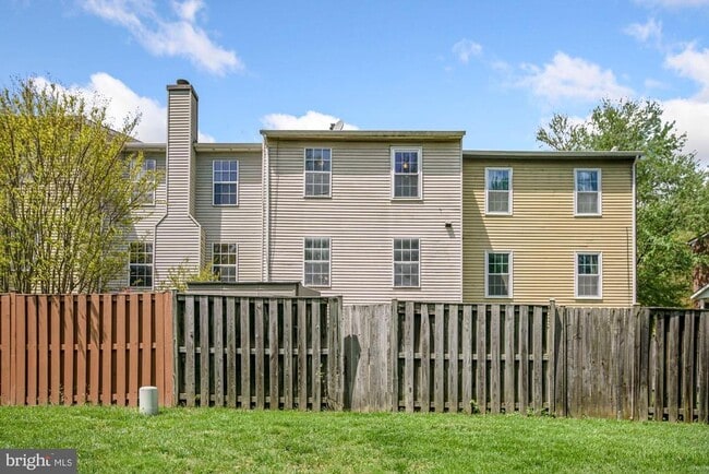 Building Photo - 6356 Shaundale Dr