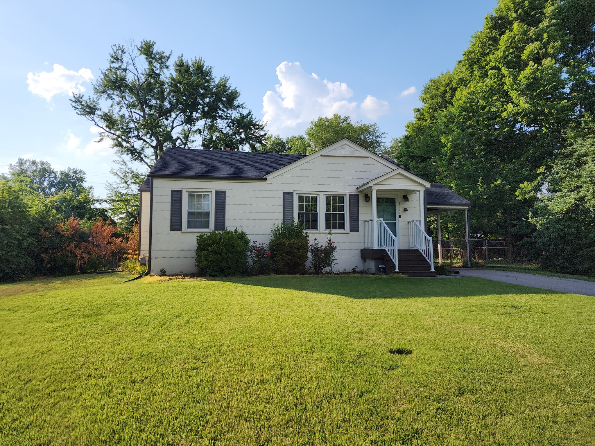 Back outside - 8011 Greenway Dr