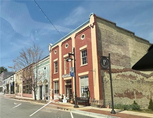 Building Photo - 5445 Hargrove Way