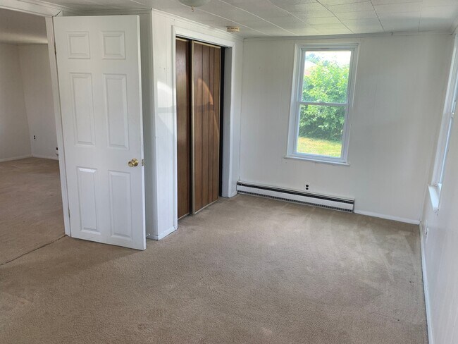 Building Photo - East Prospect Borough-2 bedroom 1 Floor Cottage