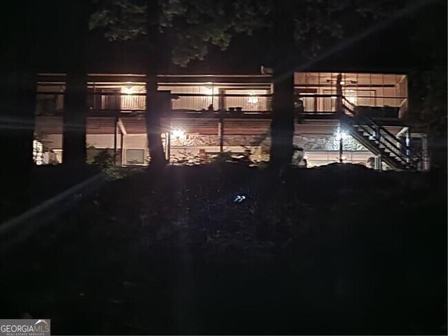 Building Photo - 6115 Reives Rd