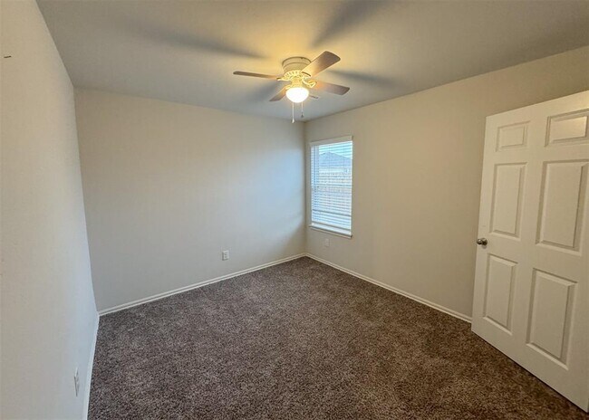 Building Photo - 1109 S Appaloosa Ln