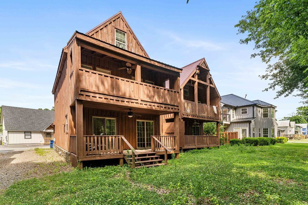 Building Photo - 76 Swinging Bridge Dr