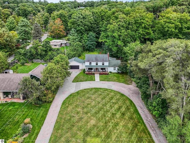 Building Photo - 7320 Peninsula Dr