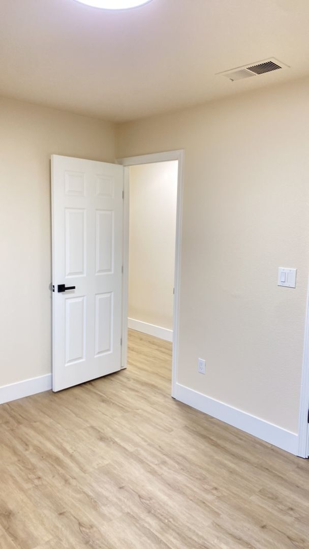 Building Photo - Charming Home in Turlock's Alpine Estates - $500 OFF FIRST MONTH RENT MOVE IN SPECIAL