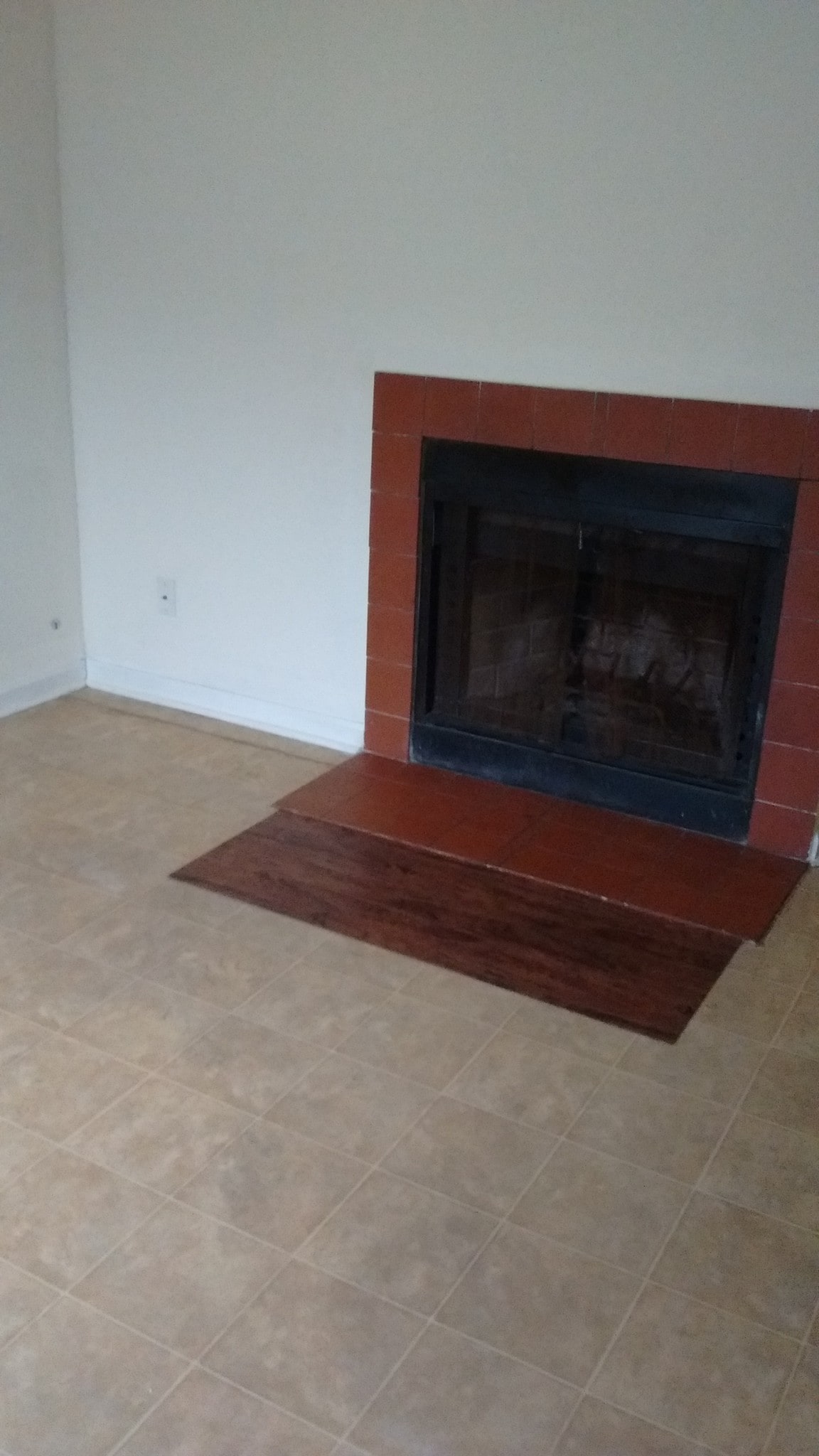 Building Photo - 1106 Verde Dr