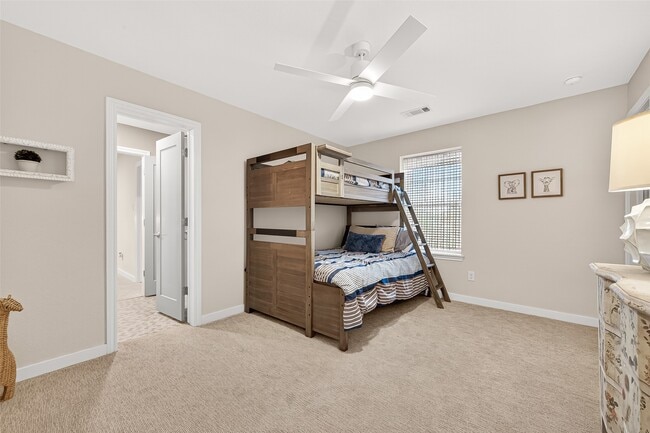 Building Photo - 26102 Lazy Waters Dr