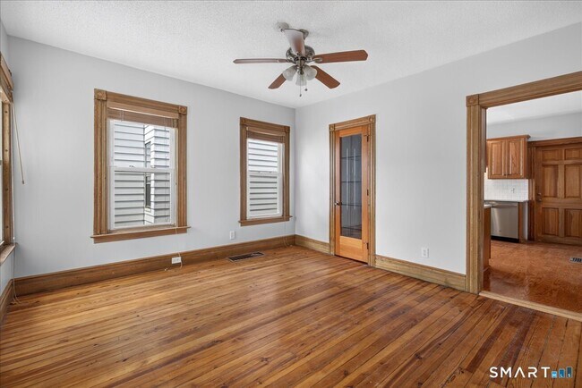 Building Photo - 35 Tilton St
