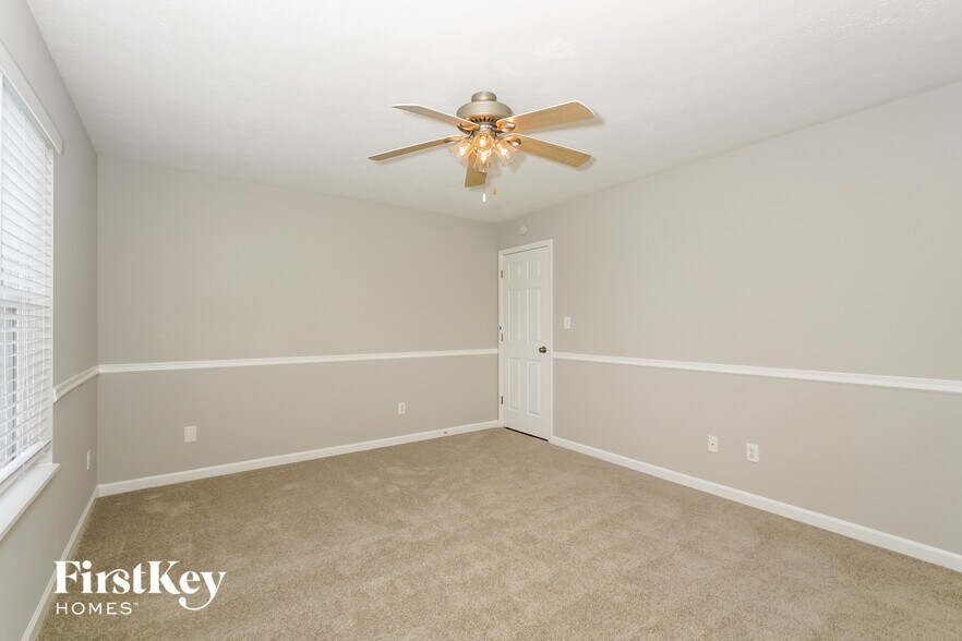 Building Photo - 5631 Willowridge Ct