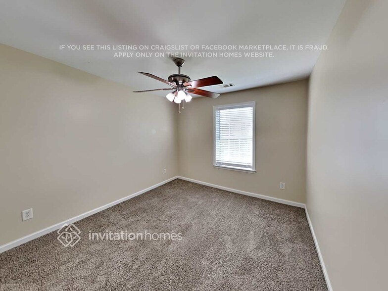 Building Photo - 543 Watercress Dr