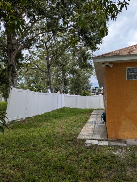 Building Photo - 5468 Ashton Manor Dr