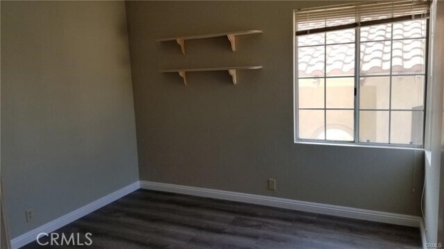 Building Photo - 424 Dylan Dr