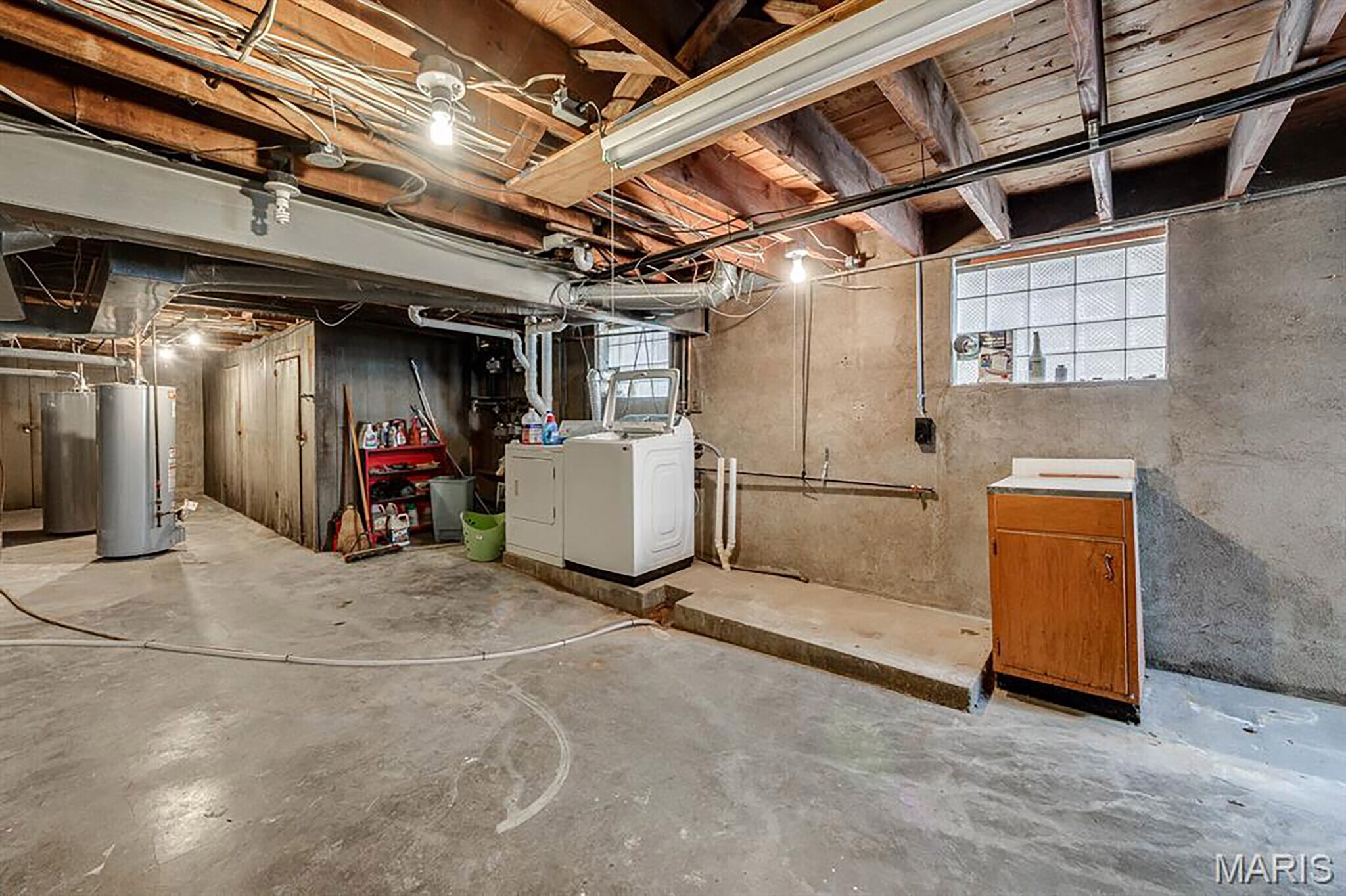 Building Photo - 5816 Mardel Ave