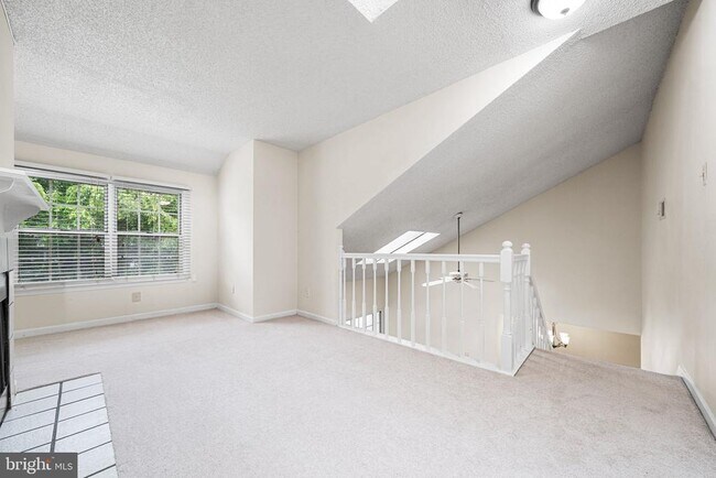 Building Photo - 12109 Green Ledge Ct