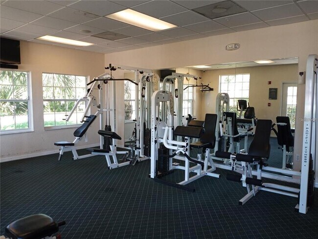 Building Photo - 4216 Central Sarasota Pkwy