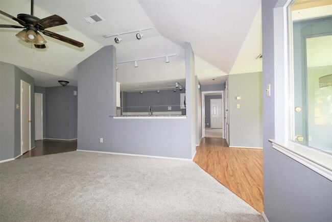 Building Photo - 14002 Taco Ct