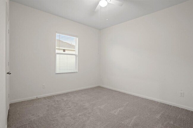 Building Photo - 6306 Highland Trl Dr