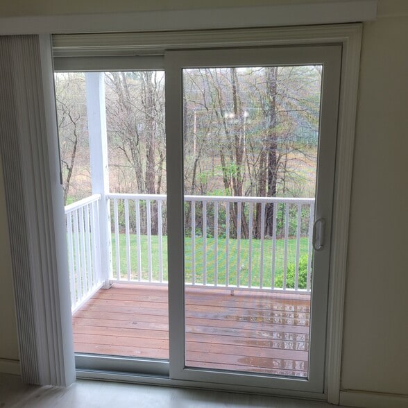 Deck - 48 Silver Hill Ln