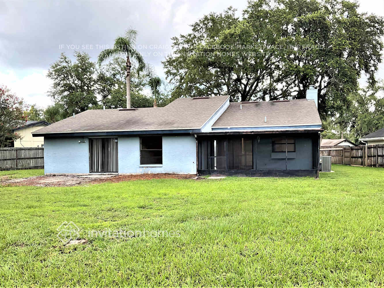 Building Photo - 15642 Bear Creek Dr