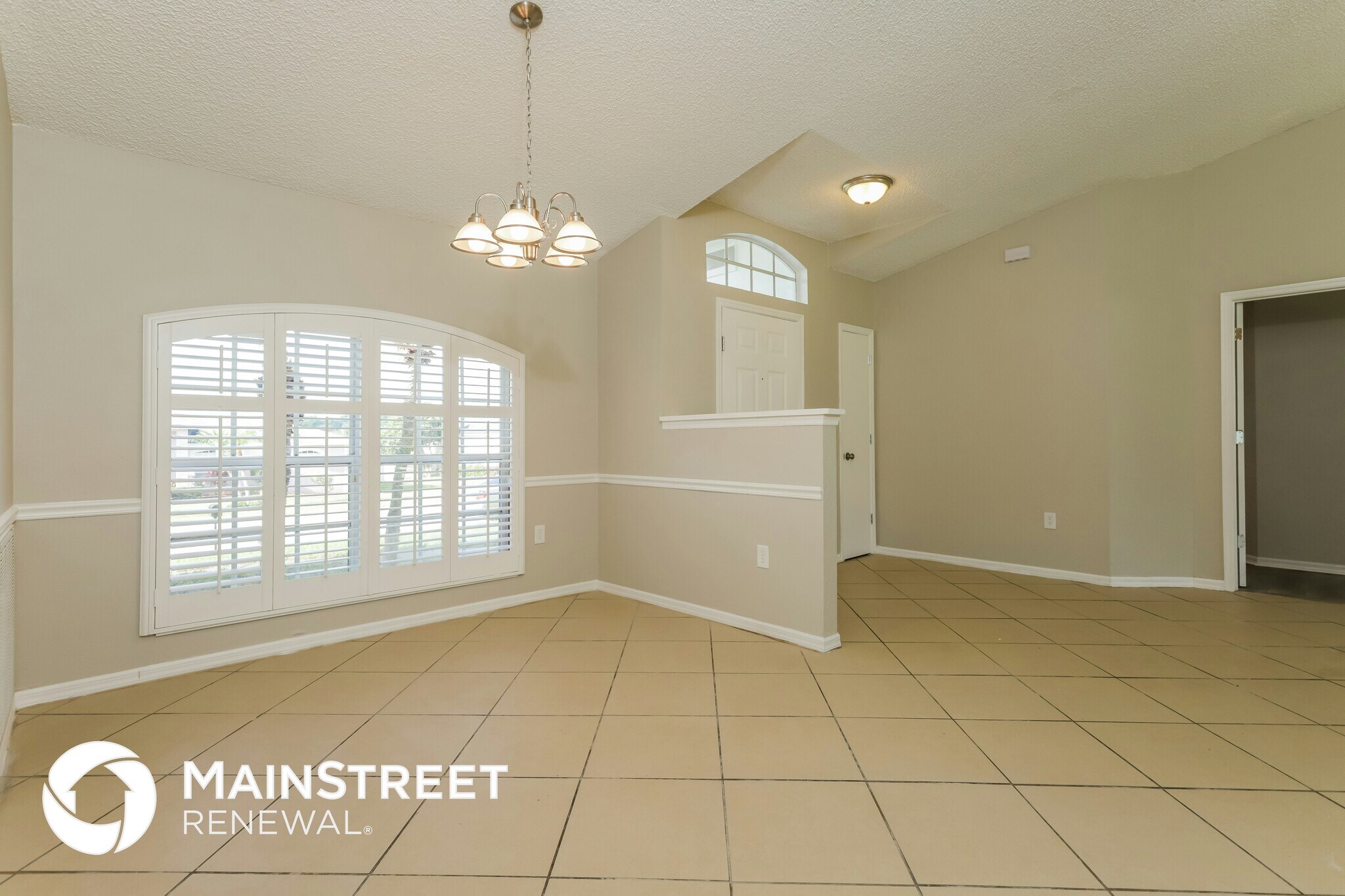 Building Photo - 2704 Champion Ridge Dr