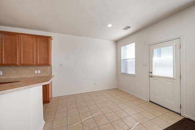 Building Photo - 11938 Ramla Place Trail