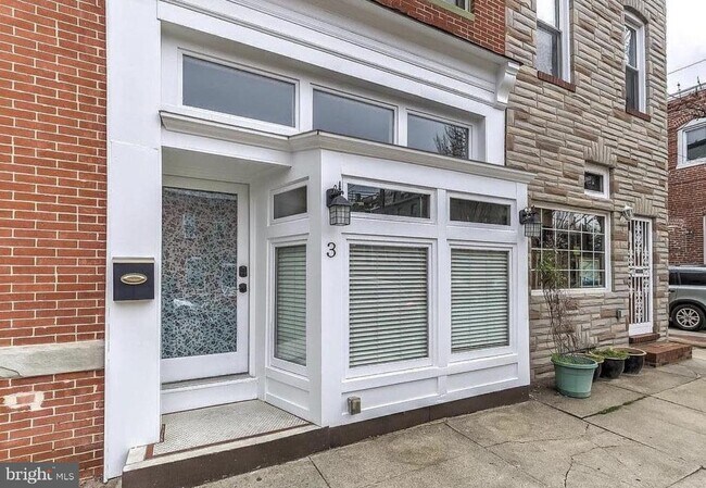 Building Photo - 3 N Linwood Ave