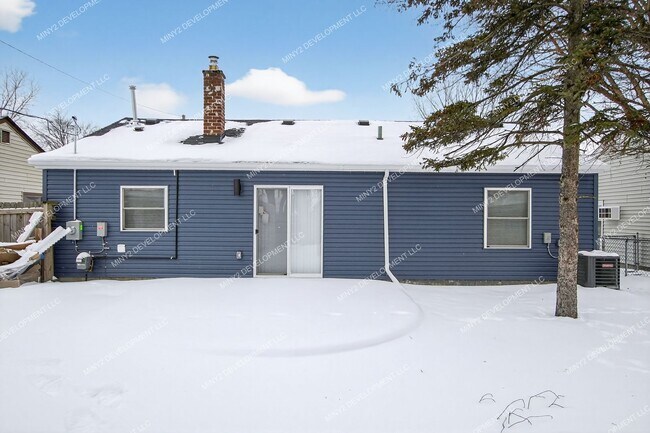 Building Photo - Be the First to live in this Brand New 3BR Ranch with Central Air