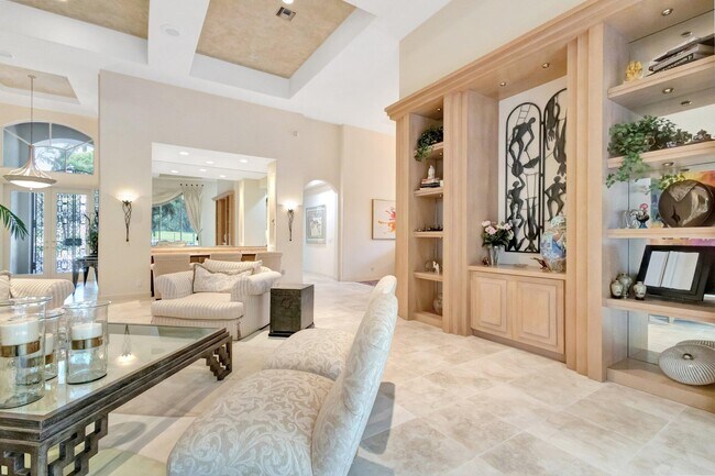 Building Photo - 6802 Casa Grande Way