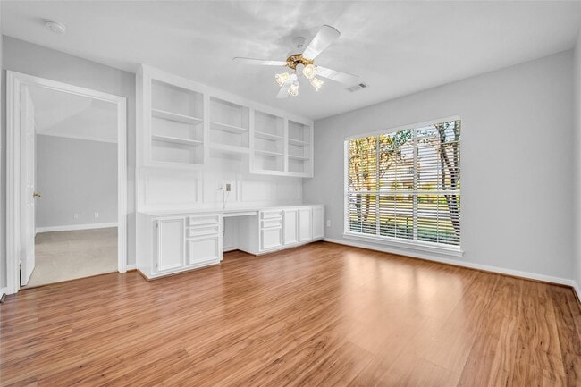 Building Photo - 3827 Bratton St