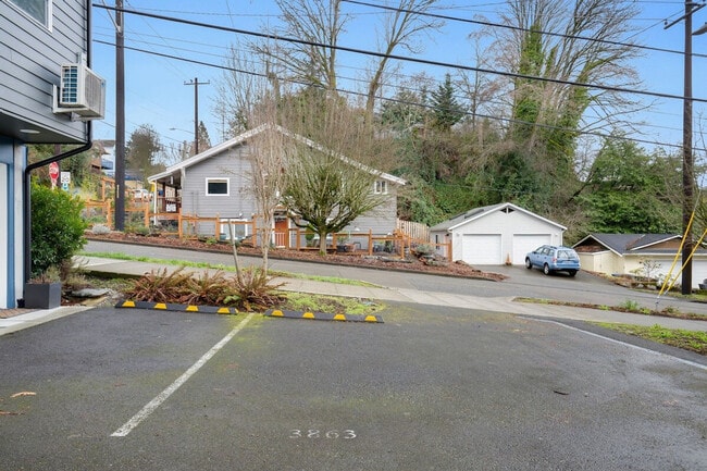 Building Photo - 3863 21st Ave SW