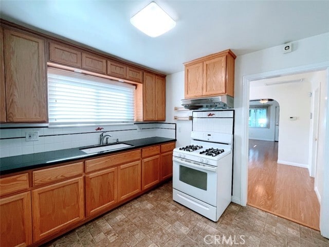 Building Photo - 15334 Orizaba Ave