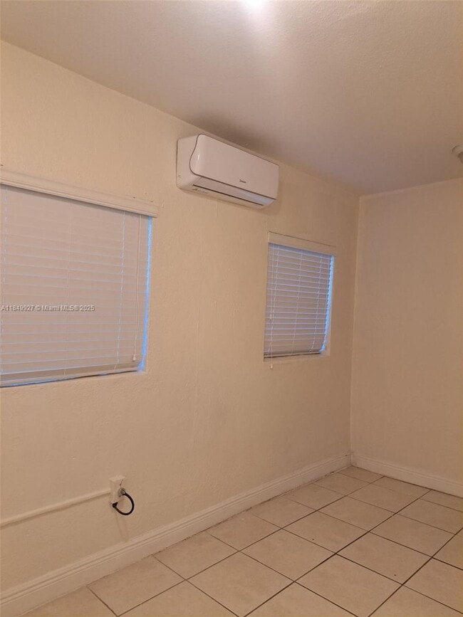 Building Photo - 1411 NW 55th Terrace