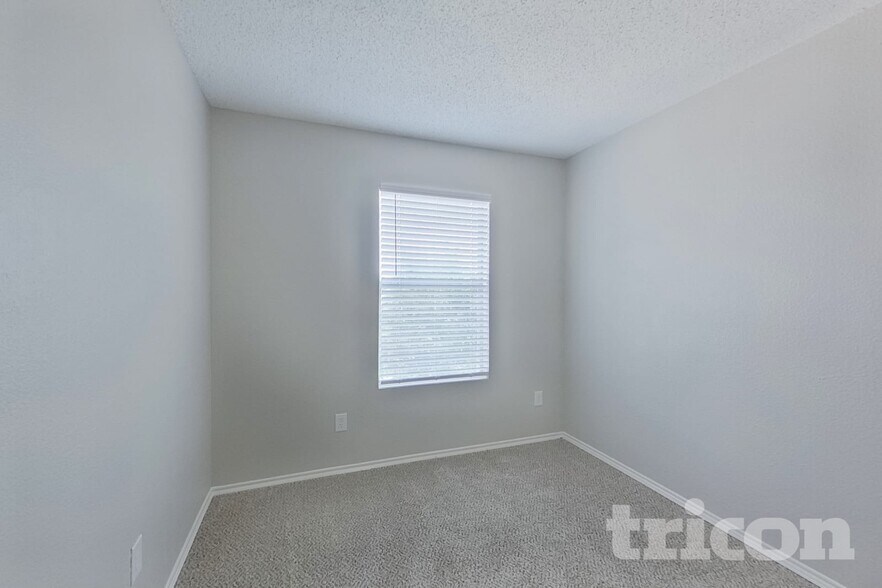 Building Photo - 6209 Winnebago Ct