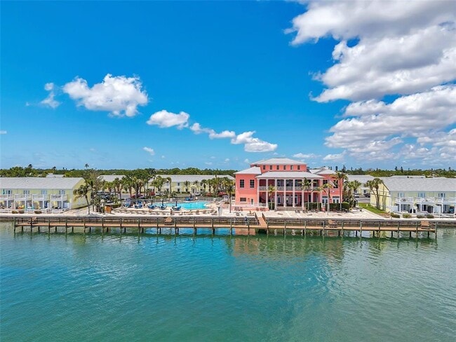 Building Photo - 4768 Coquina Key Dr SE