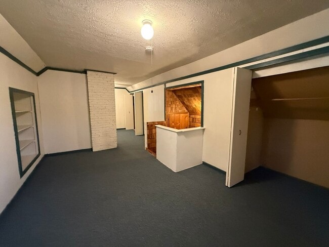 Building Photo - 3401 Odell Hwy