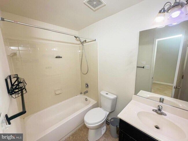 Building Photo - 7023 Sand Cherry Way