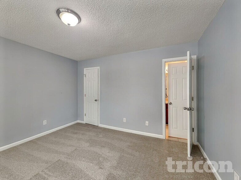 Building Photo - 4828 Triger Ln