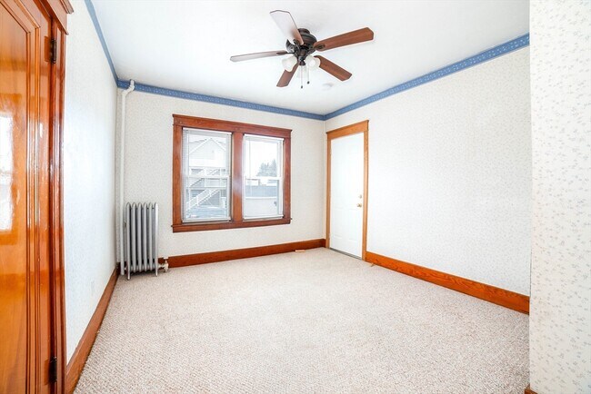 Building Photo - 7 Ridgeland Rd